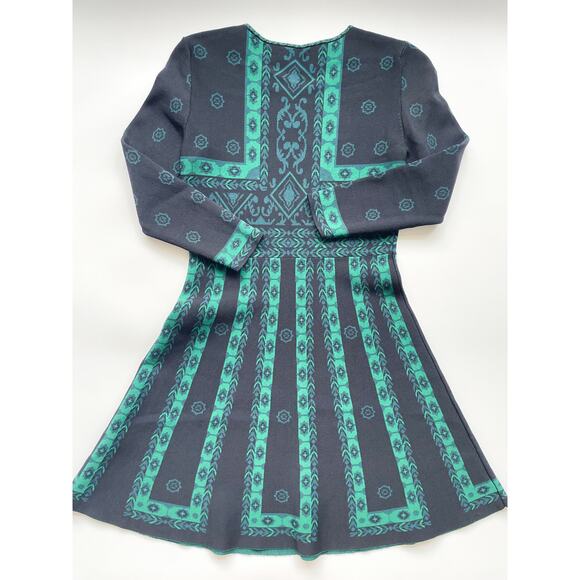 Women's Eliza J Black and Green Knit Dress Size Petite Small - Picture 4 of 6